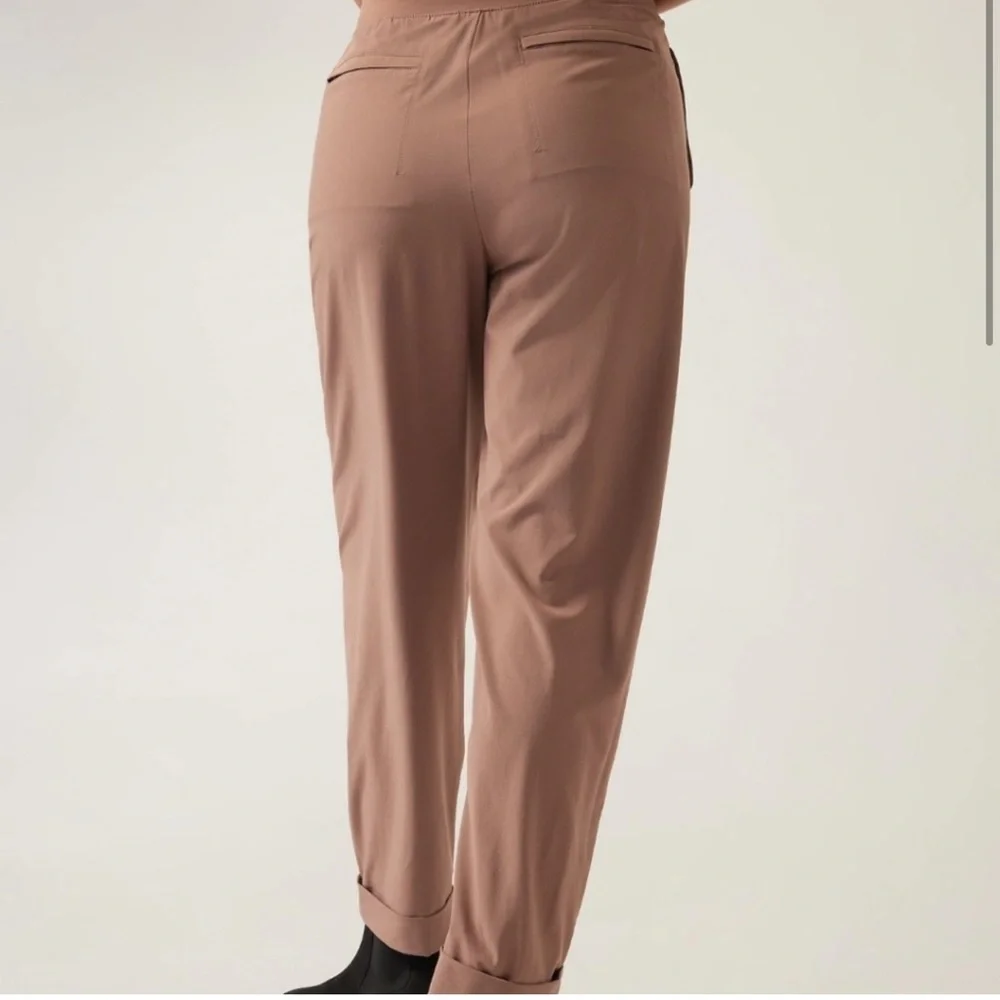 ATHLETA Cardiff pant size 2